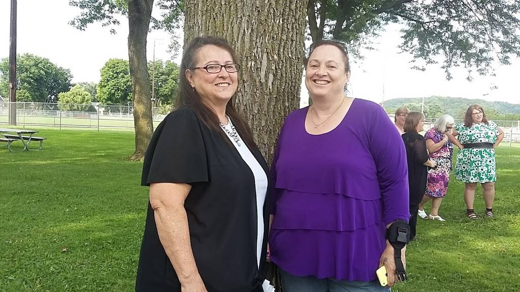 Boscobel Bowling & Banquet LLC | night club | 9716, 16971 US-61, Boscobel, WI 53805, USA | 6083752200 OR +1 608-375-2200