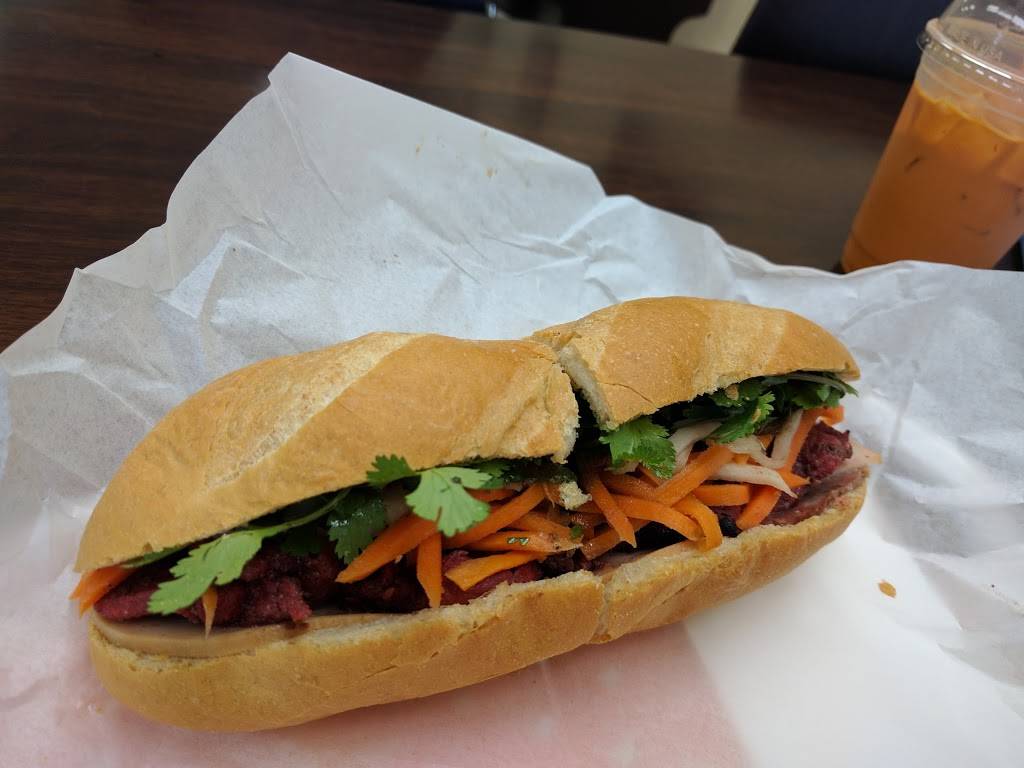 ND Banh Mi | restaurant | 4160 Oceanside Blvd, Oceanside, CA 92056, USA | 7607264650 OR +1 760-726-4650