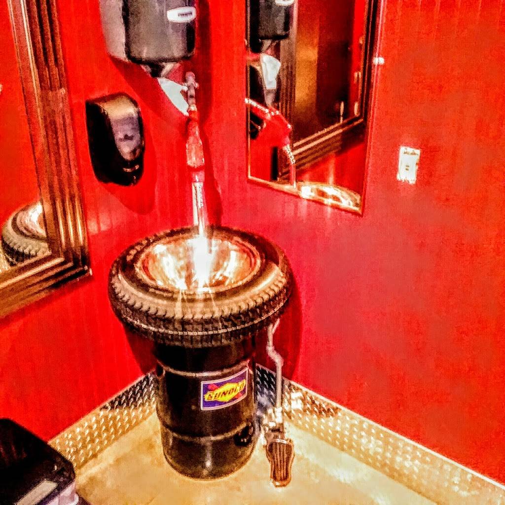 Filling Station Bar & Grille | restaurant | 52170 IN-933, South Bend, IN 46637, USA | 5742723455 OR +1 574-272-3455