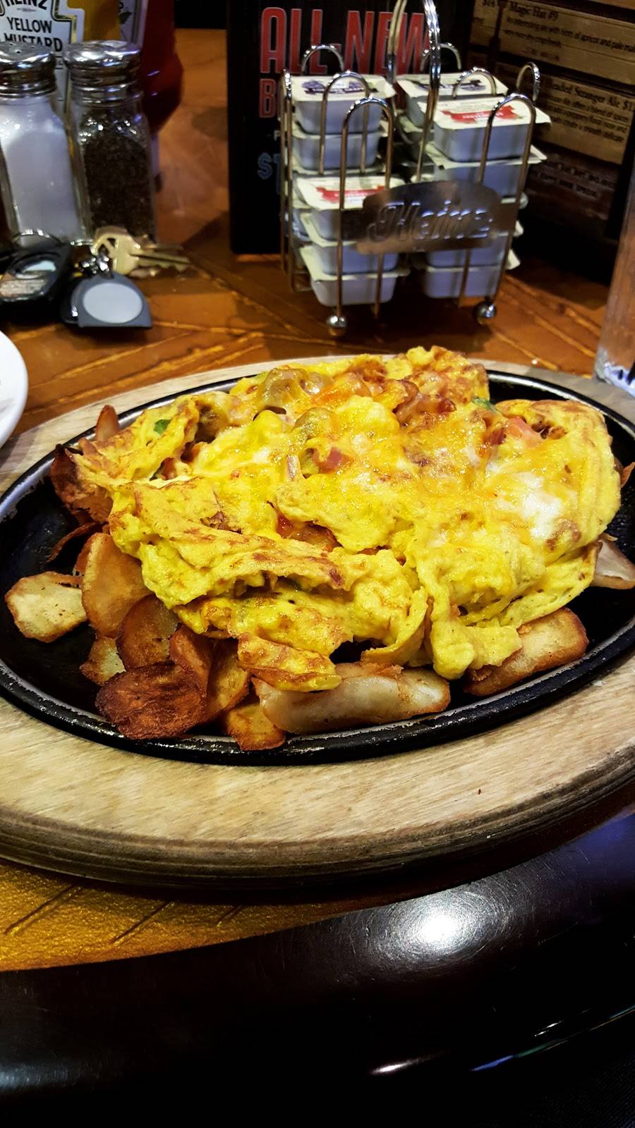 Sierra Gold | restaurant | 680 S Meadows Pkwy, Reno, NV 89521, USA | 7758501112 OR +1 775-850-1112