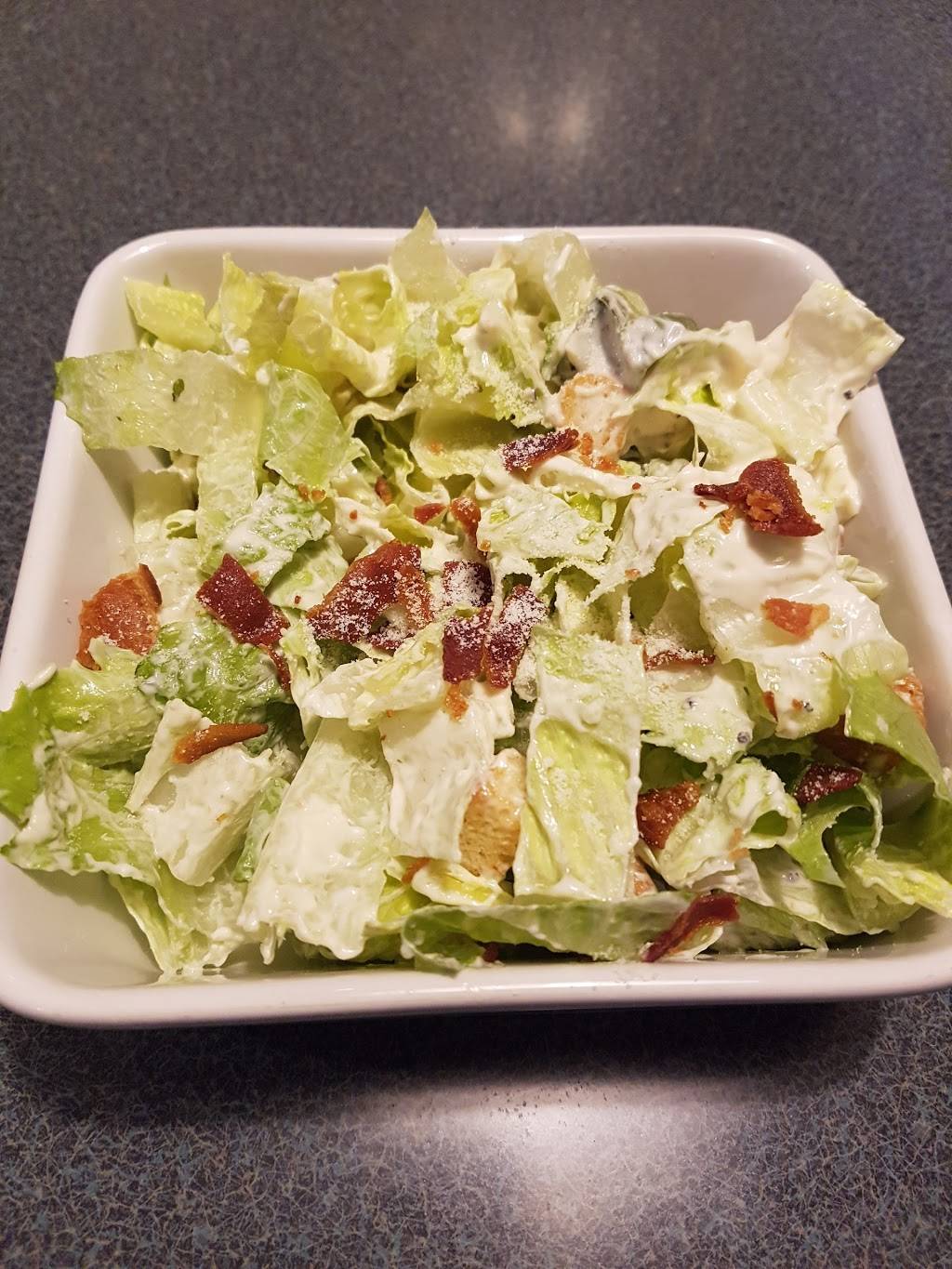 Julias Bistro and Catering | restaurant | 217 Niagara St, Dunnville, ON N1A 2A9, Canada | 9052292929 OR +1 905-229-2929