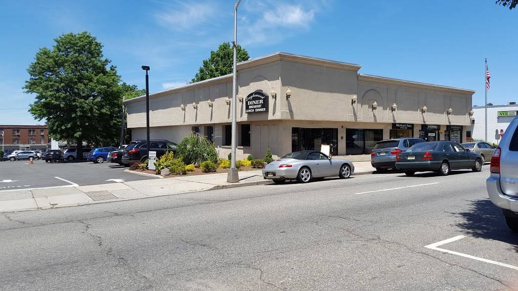 Englewood Diner | restaurant | 54 Engle St, Englewood, NJ 07631, USA | 2015698855 OR +1 201-569-8855