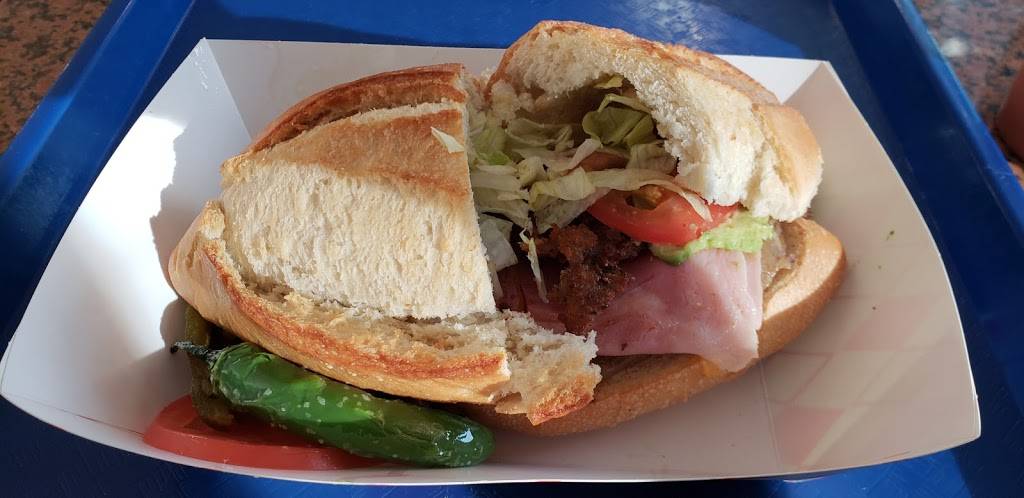 Tortas Las Tortugas | restaurant | 235 Centre St, Dallas, TX 75208, USA | 2149435669 OR +1 214-943-5669
