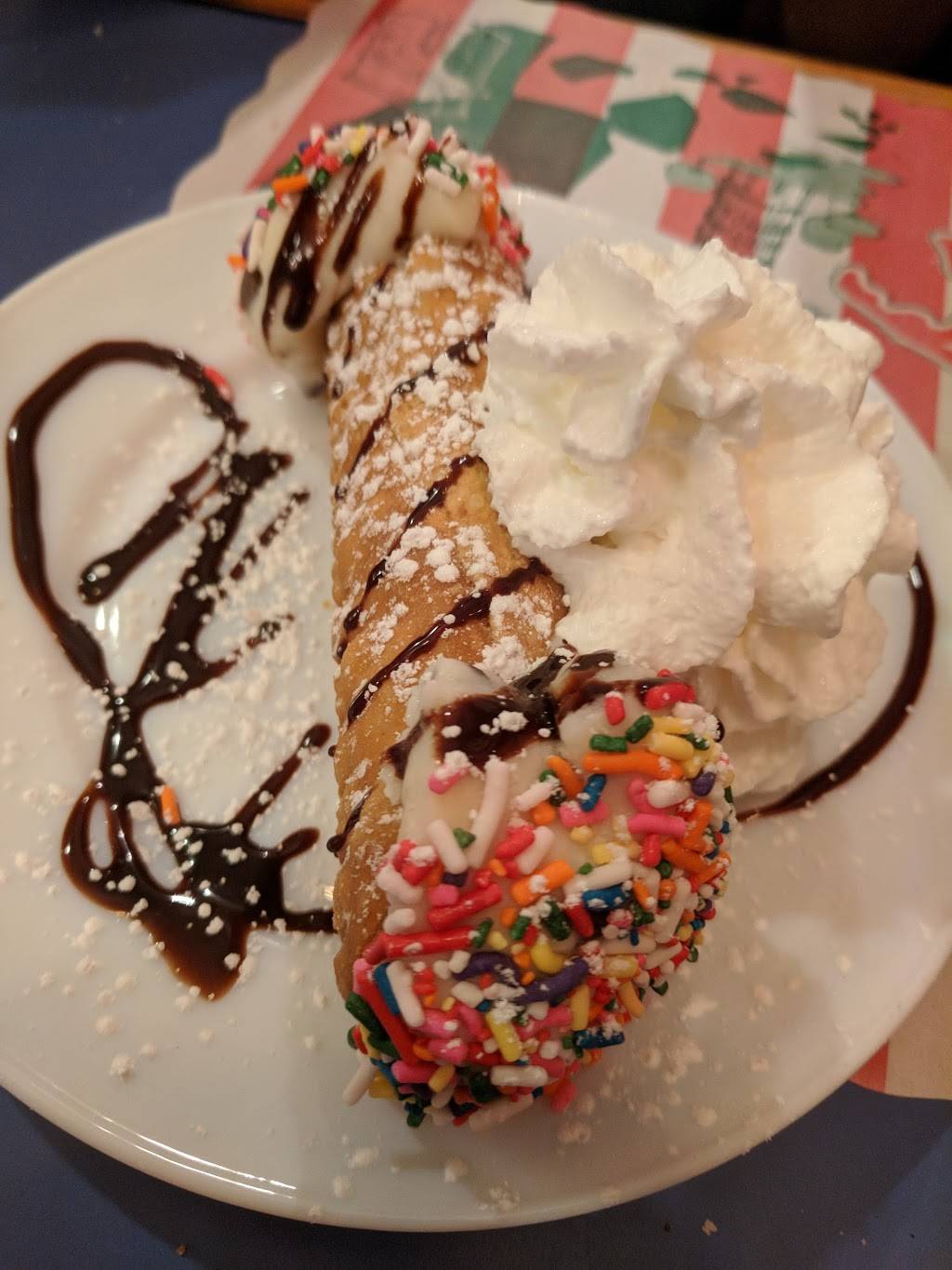 Johnnys Pizzeria | restaurant | 30 W Lincoln Ave, Mt Vernon, NY 10550, USA | 9146681957 OR +1 914-668-1957