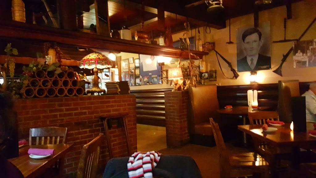 Log Cabin | restaurant | 201 N Main St, Galena, IL 61036, USA | 8157770393 OR +1 815-777-0393