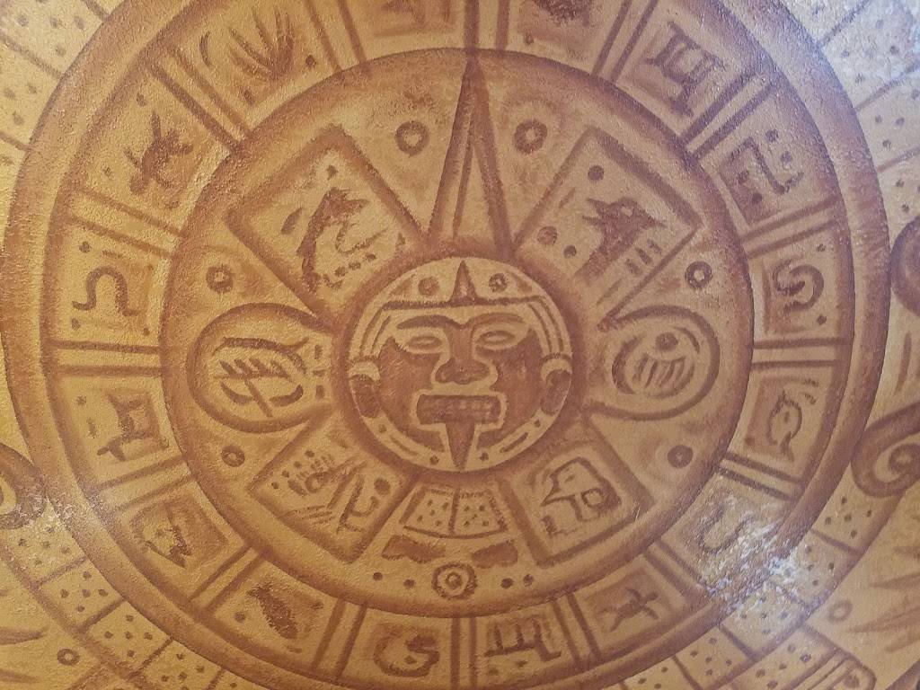 Tlaquepaque Mexican Grille & Restaurant | restaurant | 710 E Atkins St, Dobson, NC 27017, USA | 3363562130 OR +1 336-356-2130