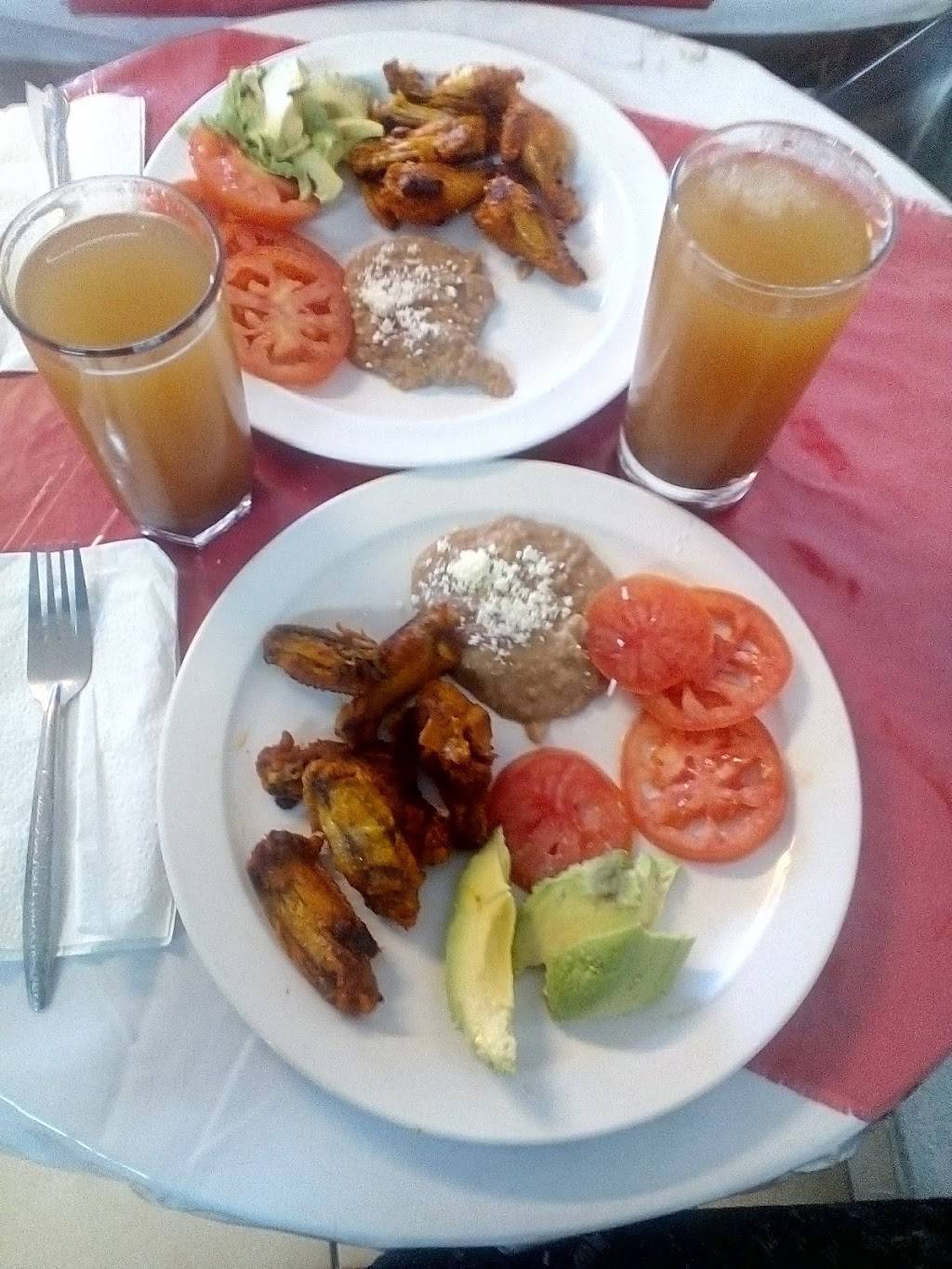 ANTOJITOS MEXICANOS LOLITA | restaurant | Av. Transpeninsular, Los Altos, 22536 Tijuana, B.C., Mexico | 016644857694 OR +52 664 485 7694