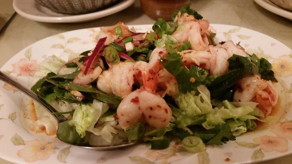 Thai Aree House | restaurant | 3592 N Milwaukee Ave, Chicago, IL 60641, USA | 7737256751 OR +1 773-725-6751