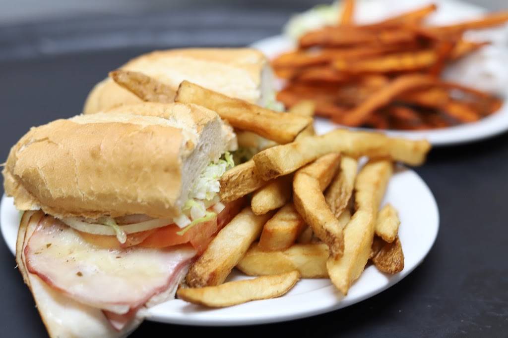 Flight Deck Restaurant | meal takeaway | 109 Old Chapin Rd, Lexington, SC 29072, USA | 8039575990 OR +1 803-957-5990