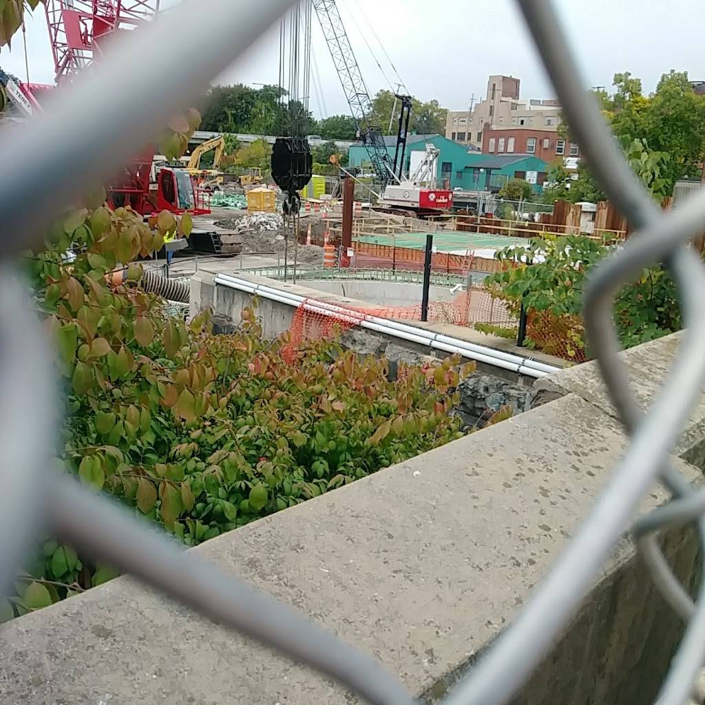 Subway | restaurant | 348 S Main St, Akron, OH 44311, USA | 3303755080 OR +1 330-375-5080