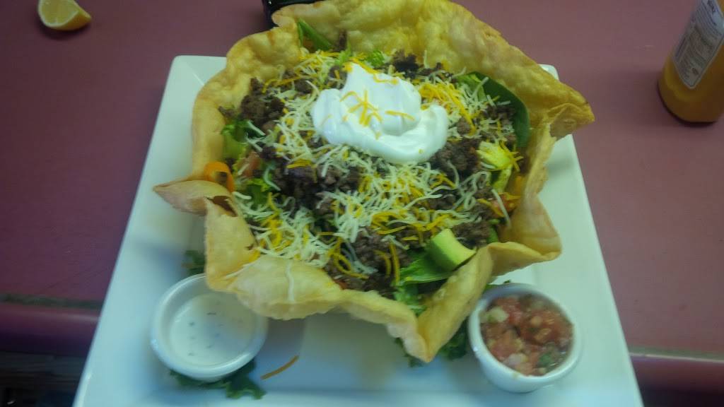 Giant Artichoke Restaurant | restaurant | 11261 Merritt St, Castroville, CA 95012, USA | 8316333501 OR +1 831-633-3501