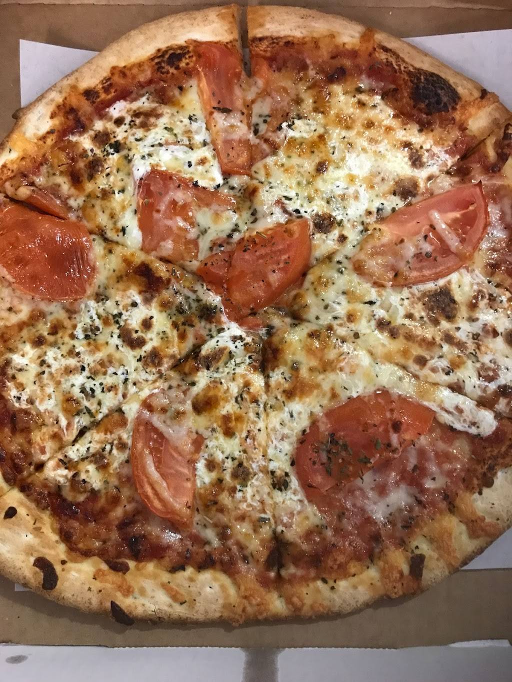 Giovannis Roast Beef and Pizza | meal takeaway | 331 Boston Rd, North Billerica, MA 01862, USA | 9786675600 OR +1 978-667-5600