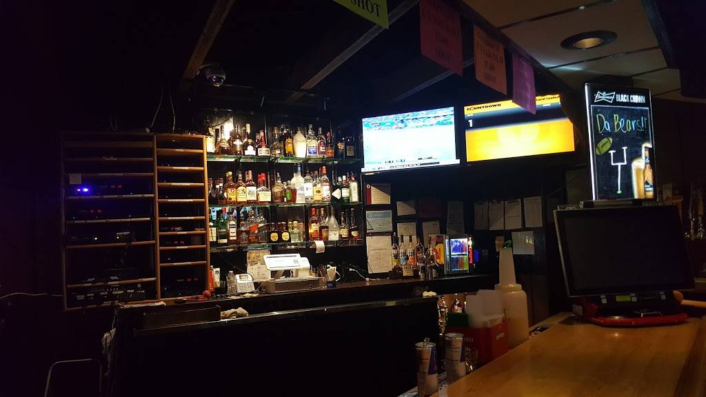 Stadium Sports Club & Pizza | restaurant | 4015 Algonquin Rd, Rolling Meadows, IL 60008, USA | 8473972440 OR +1 847-397-2440