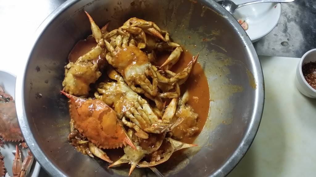 Singha Thai Restaurant | restaurant | 2237 S 108th St, Milwaukee, WI 53227, USA | 4145411234 OR +1 414-541-1234