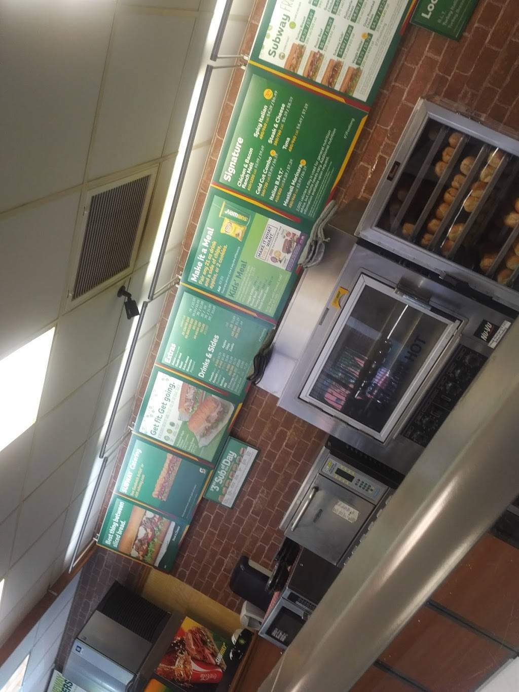 Subway | meal takeaway | 1777 W 38th Ave #103, Denver, CO 80211, USA | 3034557713 OR +1 303-455-7713