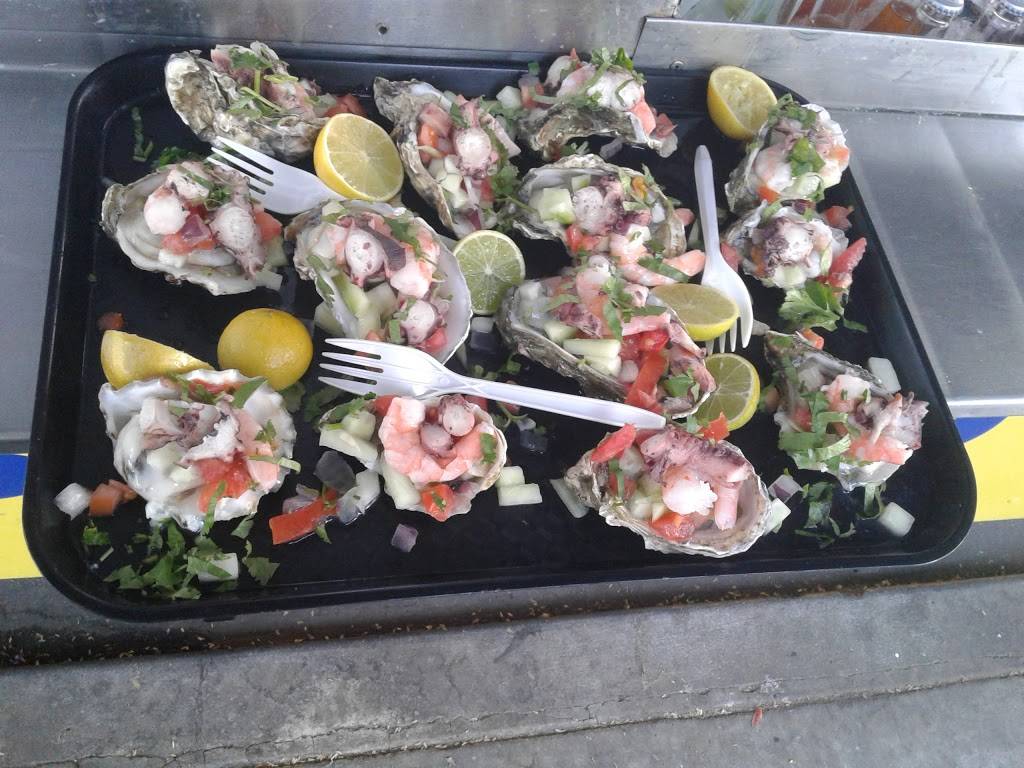 Los Primos Lonchera | restaurant | 112 N Hesperian St, Santa Ana, CA 92703, USA | 3107352269 OR +1 310-735-2269