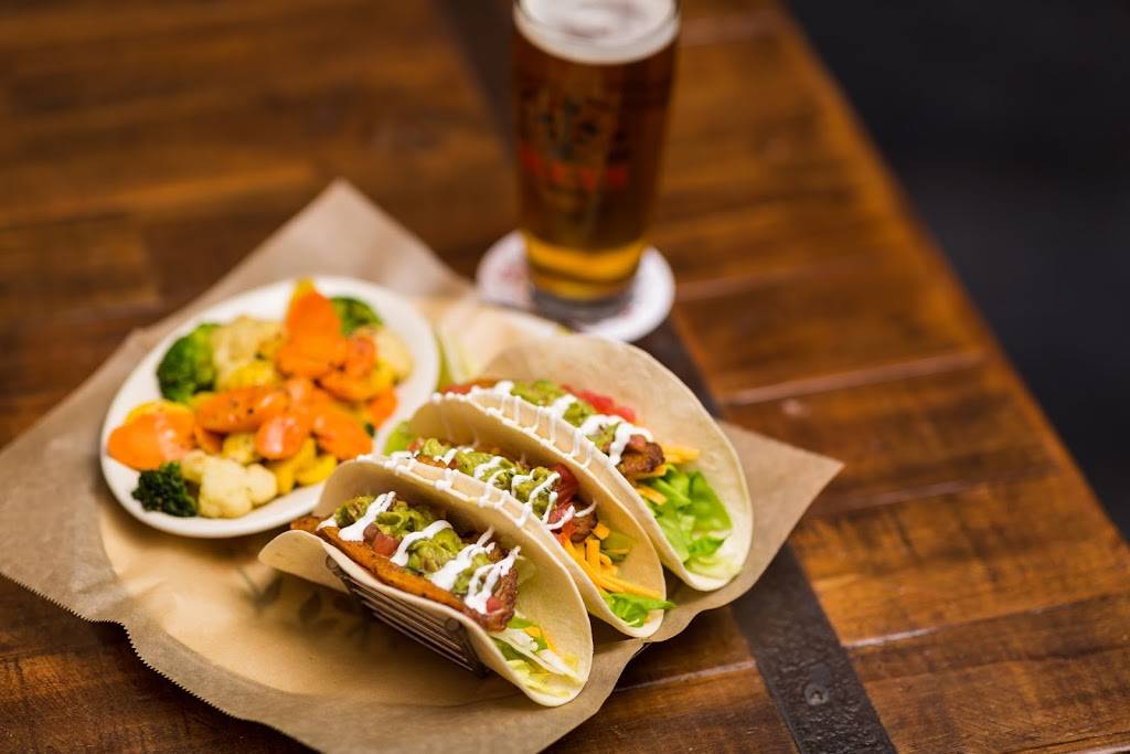 3 Keys Brewing & Eatery | restaurant | 2505 Manatee Ave E, Bradenton, FL 34208, USA | 9412180396 OR +1 941-218-0396