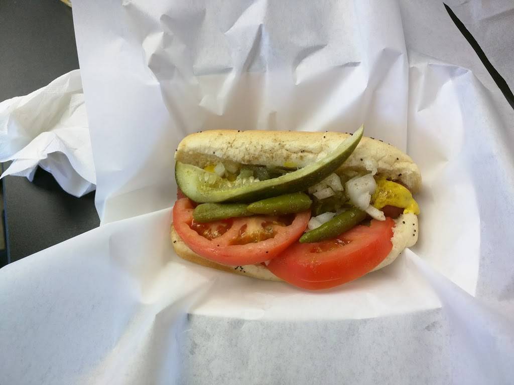 Scooters | meal takeaway | 12610 Rockland Rd, Lake Bluff, IL 60044, USA | 8472957797 OR +1 847-295-7797