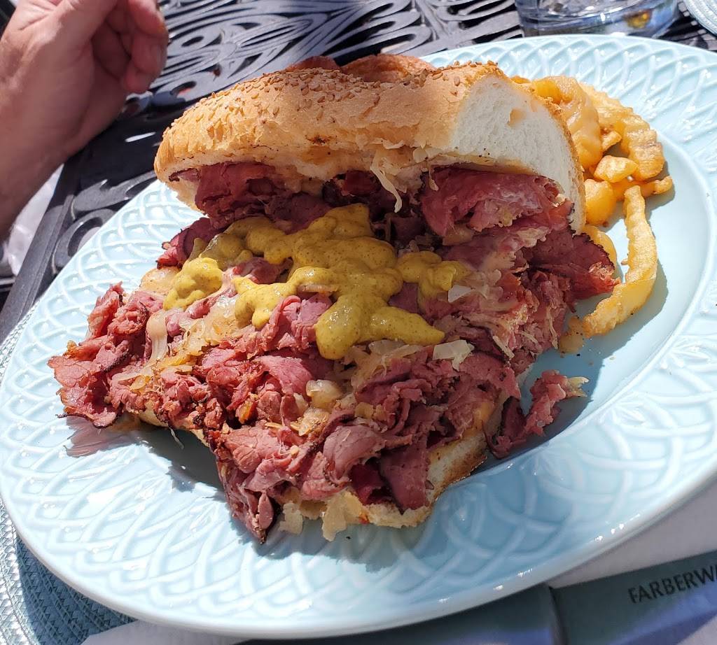 Macs Countryside Deli & Catering | restaurant | 61 Half Mile Rd, Middle Island, NY 11953, USA | 6314488955 OR +1 631-448-8955