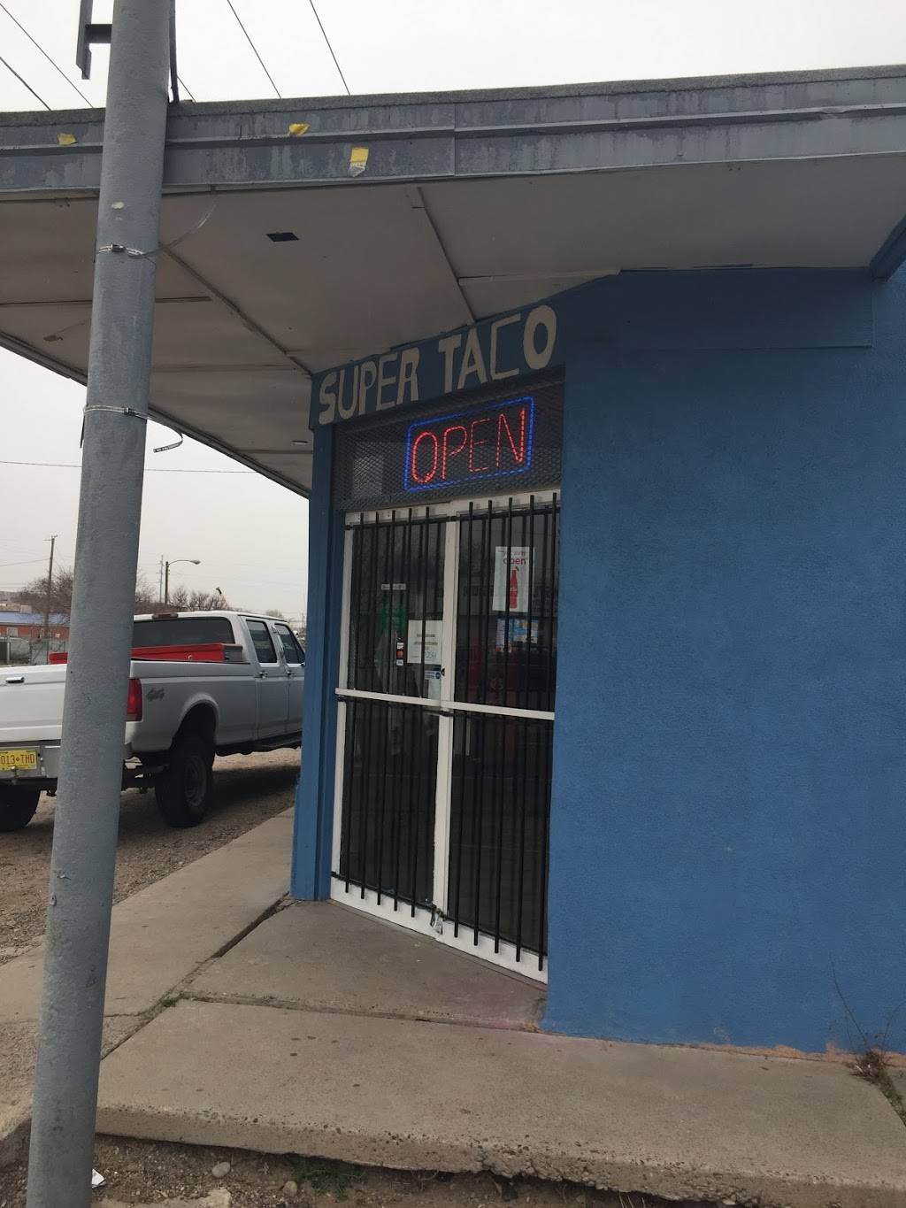 Restaurante El Super Taco | restaurant | 2801 Broadway Blvd SE suit a, Albuquerque, NM 87102, USA | 7024452180 OR +1 702-445-2180