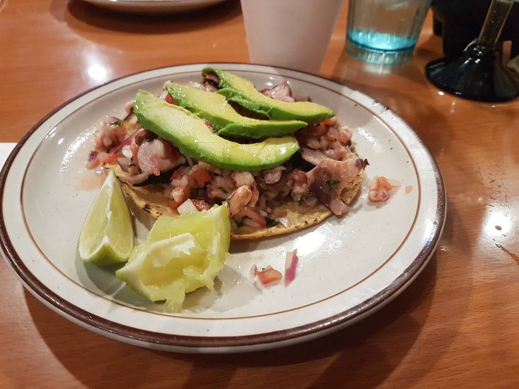 Casa Blanca Restaurant | restaurant | 3658, 66370 Pierson Blvd, Desert Hot Springs, CA 92240, USA | 7602515922 OR +1 760-251-5922