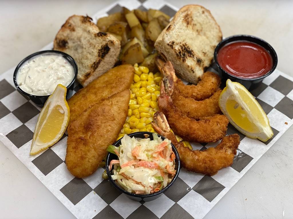 Tanks Pit Stop | restaurant | 5935 E 1015 N, De Motte, IN 46310, USA | 2192510168 OR +1 219-251-0168