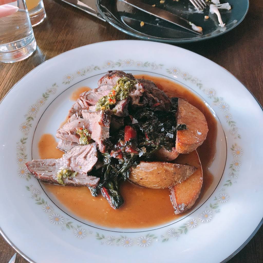 Bar Purlieu | restaurant | 1530 Willamette St, Eugene, OR 97401, USA | 4582017044 OR +1 458-201-7044