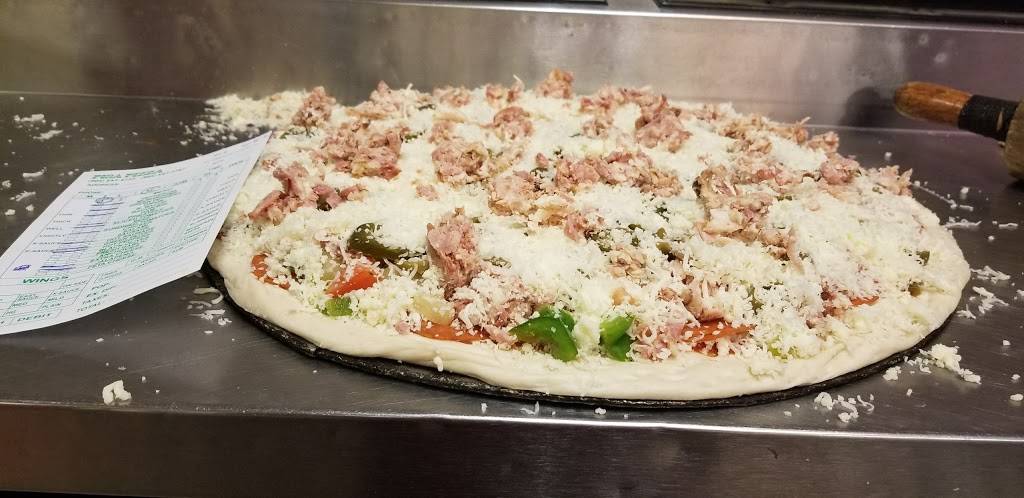 Pisa Pizza | restaurant | 55 Parkdale Ave N, Hamilton, ON L8H 5W7, Canada | 9055475777 OR +1 905-547-5777