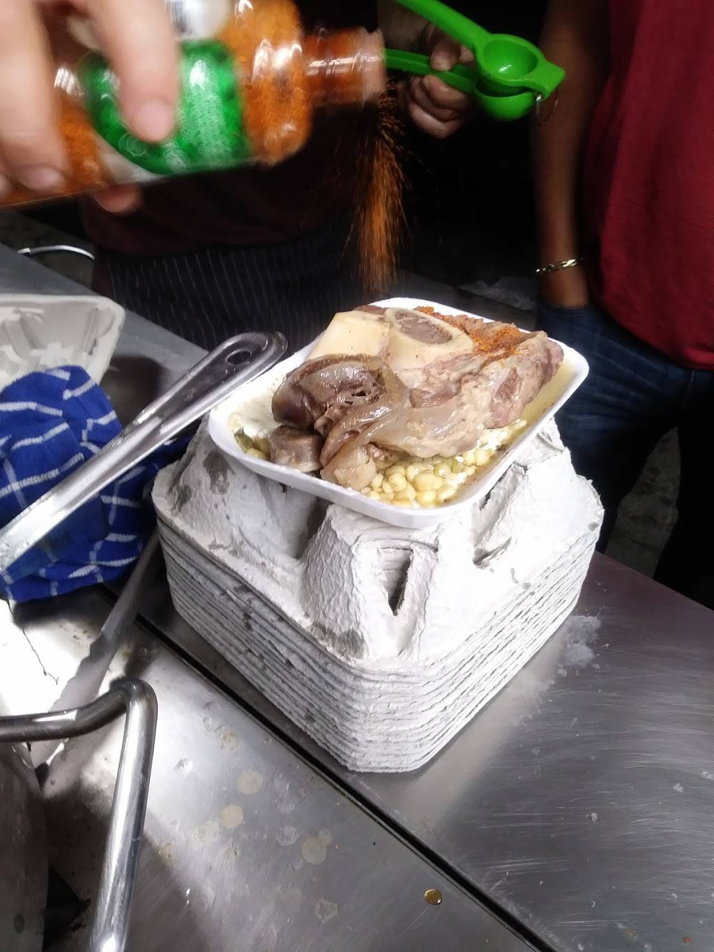 Mariscos El Malecon | restaurant | 9959 International Blvd, Oakland, CA 94603, USA | 5106351411 OR +1 510-635-1411