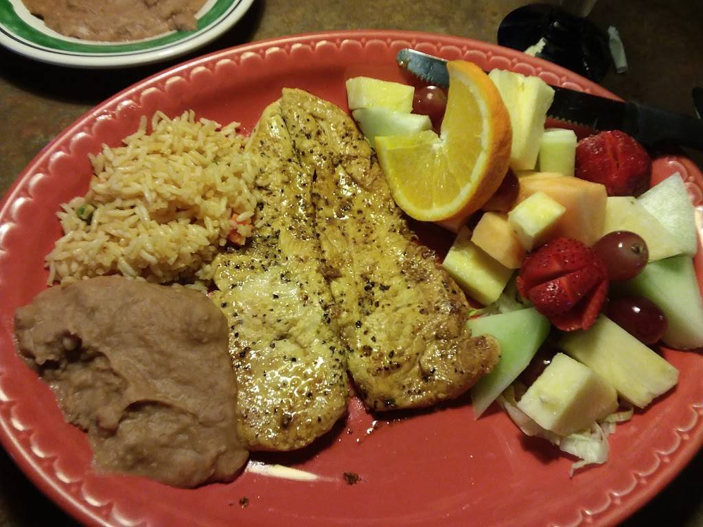 Alvarez Mexican Restaurant | restaurant | 205 E Riverside Blvd, Loves Park, IL 61111, USA | 8156334588 OR +1 815-633-4588