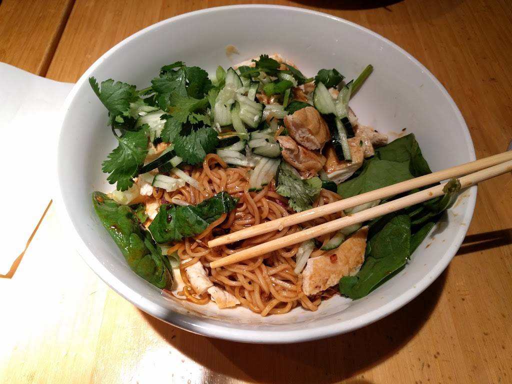 Noodles and Company | restaurant | 13300 Technology Dr, Eden Prairie, MN 55344, USA | 9529750002 OR +1 952-975-0002