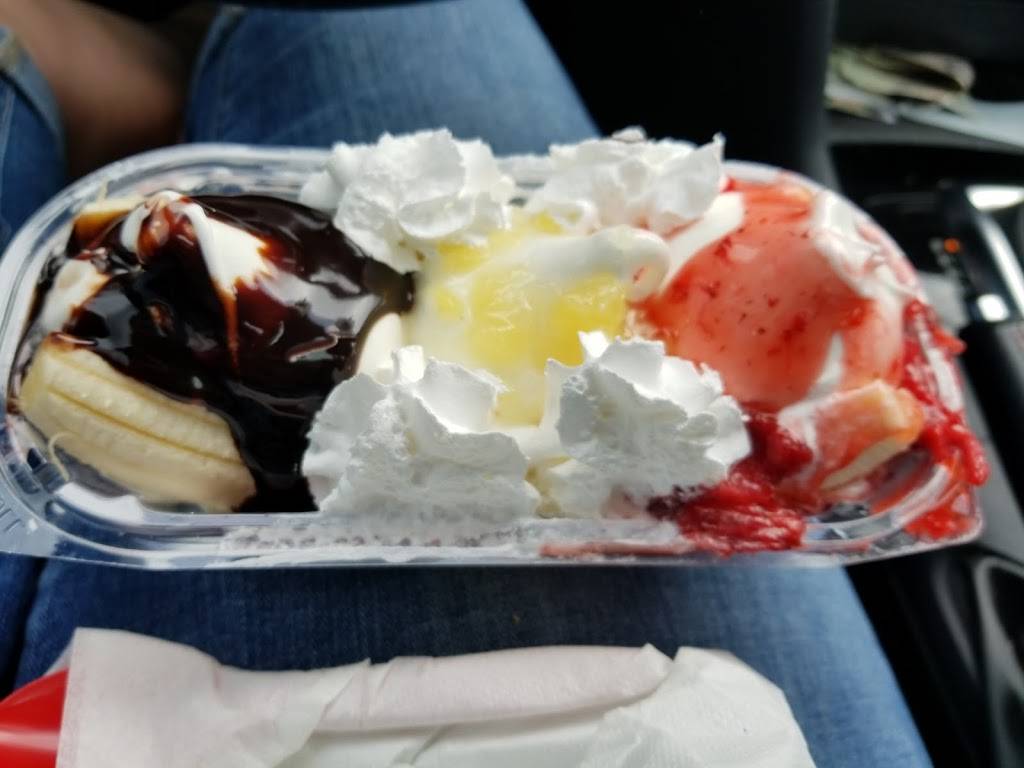 Dairy Queen Grill & Chill | restaurant | 13966 Village Lake Cir, Jacksonville, FL 32258, USA | 9046193182 OR +1 904-619-3182