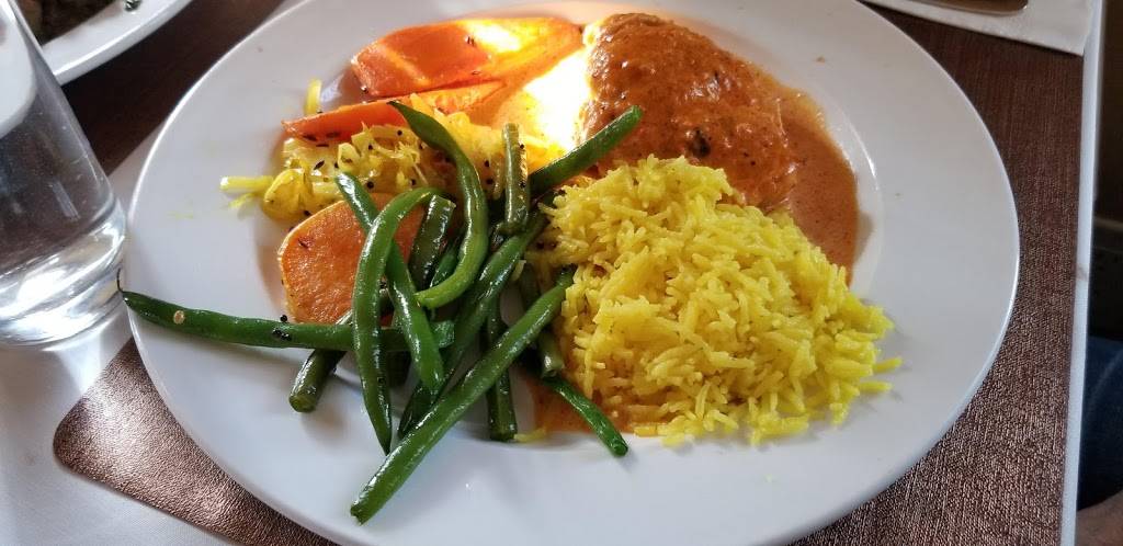 bijoys restaurant | restaurant | 42 Temperance St, Aurora, ON L4G 2P7, Canada | 9057277149 OR +1 905-727-7149