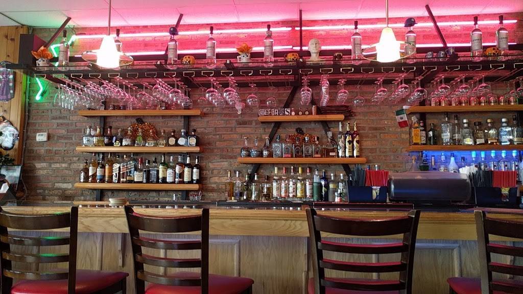 Cesars Killer Margaritas - Clark | restaurant | 3166 N Clark St, Chicago, IL 60657, USA | 7732482835 OR +1 773-248-2835