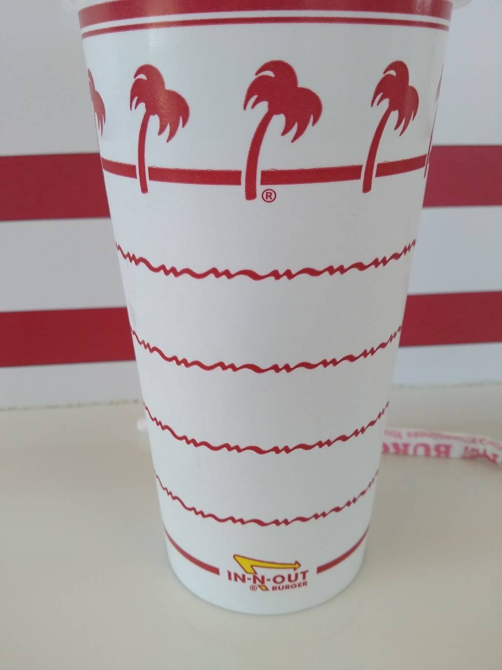 In-N-Out Burger | restaurant | 3715 Constitution Dr, West Valley City, UT 84119, USA | 8007861000 OR +1 800-786-1000