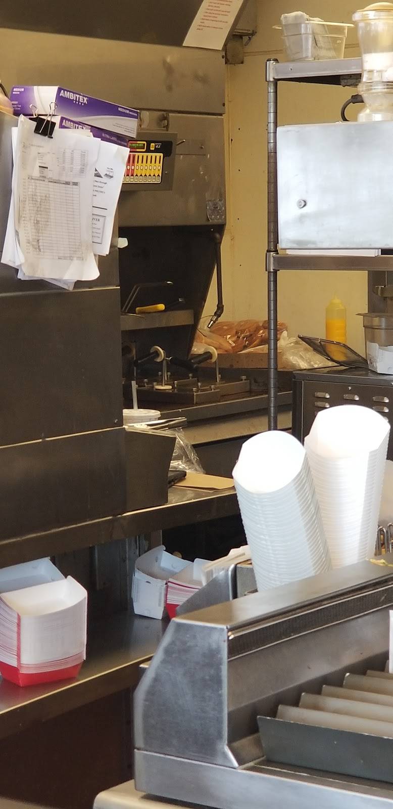 Jack in the Box | restaurant | 41 E Edwardsville Rd, Wood River, IL 62095, USA | 6182542098 OR +1 618-254-2098