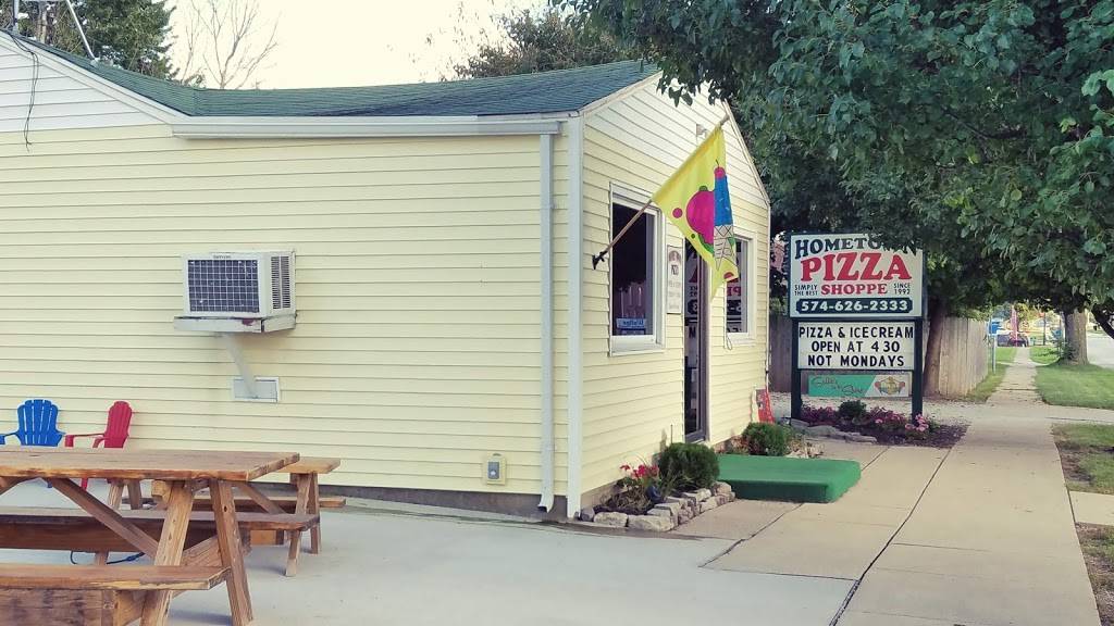 Hometown Pizza Shoppe | restaurant | 204 N Main St, Walton, IN 46994, USA | 5746262333 OR +1 574-626-2333