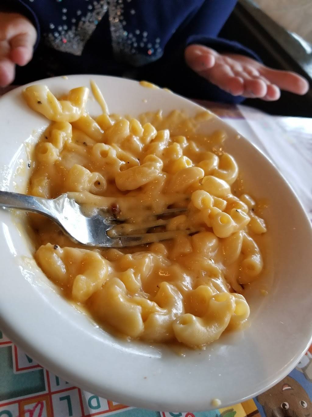 Cracker Barrel Old Country Store | restaurant | 1421, Interstate 35E, 1421 N N Beckley Ave, DeSoto, TX 75115, USA | 9722243004 OR +1 972-224-3004