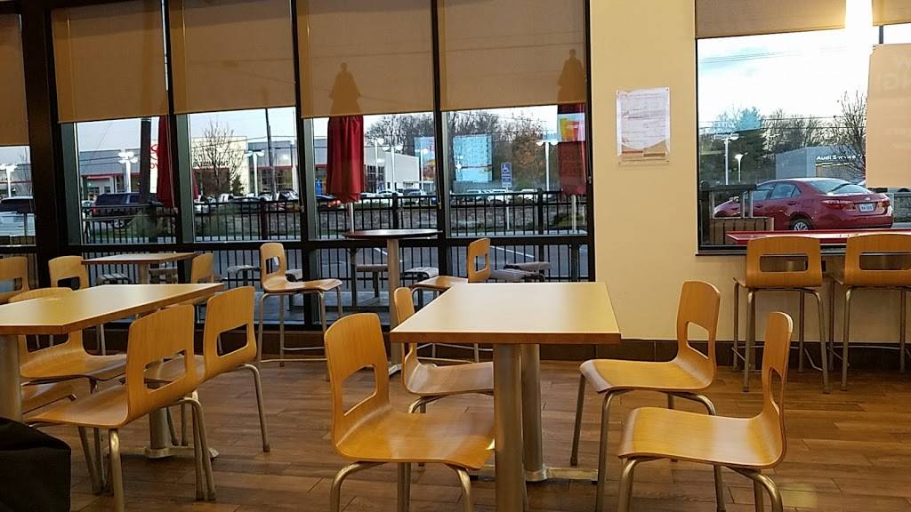 Wendys | restaurant | 8660 Beechmont Ave, Cincinnati, OH 45255, USA | 5133880033 OR +1 513-388-0033