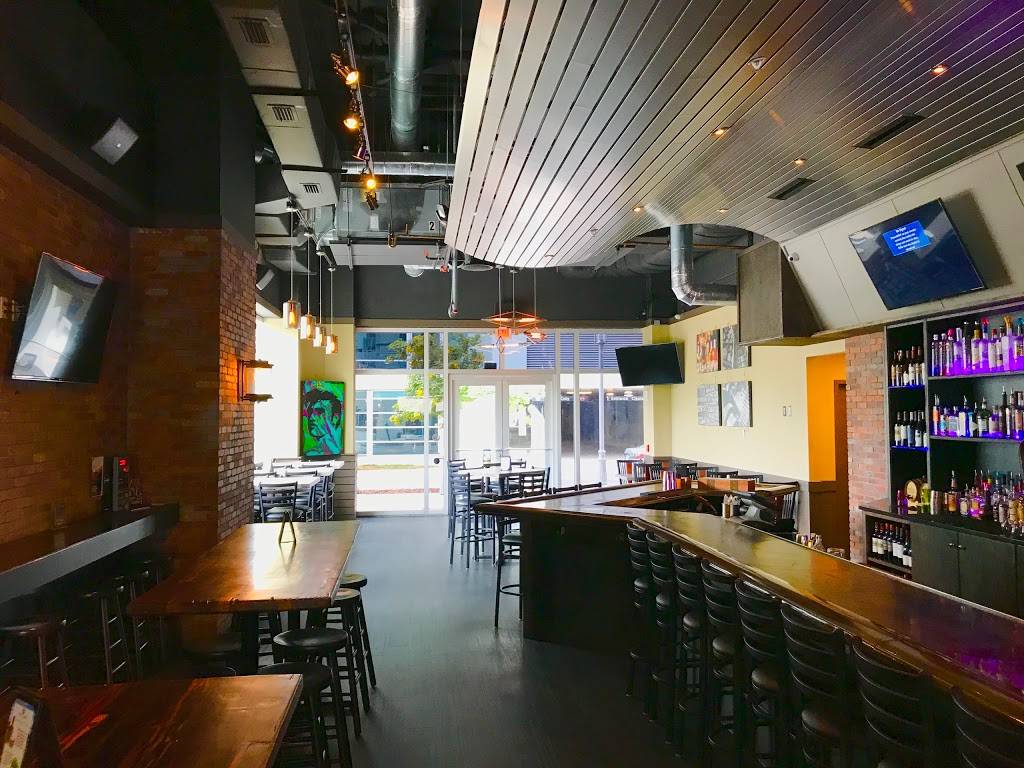 District Tavern | restaurant | 116 N 12th St, Tampa, FL 33602, USA | 8132523444 OR +1 813-252-3444