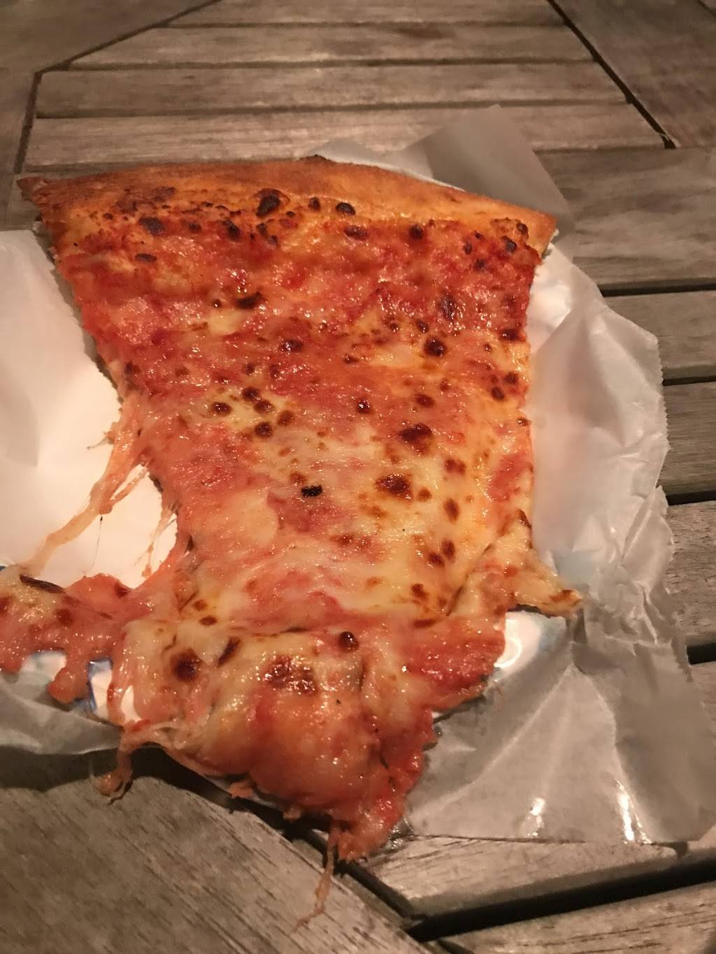 A Slice of Edgartown | restaurant | 22 Dock St, Edgartown, MA 02539, USA | 5086277641 OR +1 508-627-7641