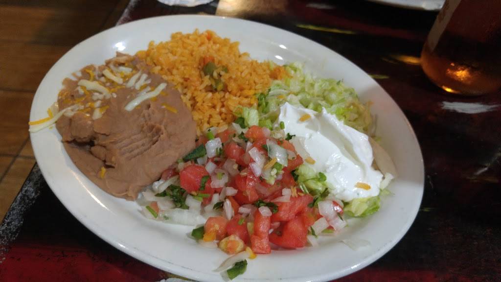 El Gallo Giro | restaurant | 3991 Lamar Ave, Memphis, TN 38118, USA | 9017940609 OR +1 901-794-0609