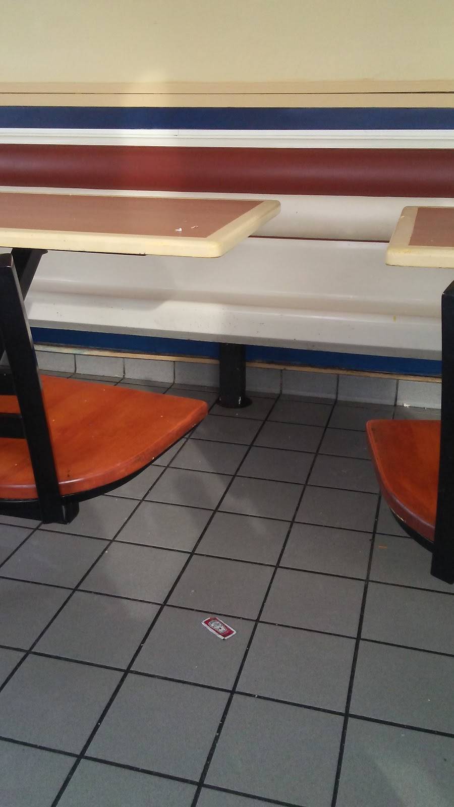 Taco Bell | meal takeaway | 7161 Goreway Dr, Mississauga, ON L4T 2T5, Canada | 9056773813 OR +1 905-677-3813