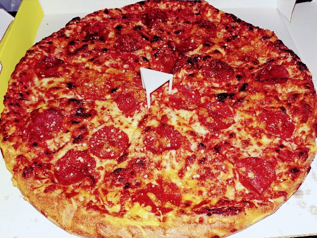 Hungry Howies Pizza | meal delivery | 5945 US-17, Davenport, FL 33837, USA | 8634245000 OR +1 863-424-5000