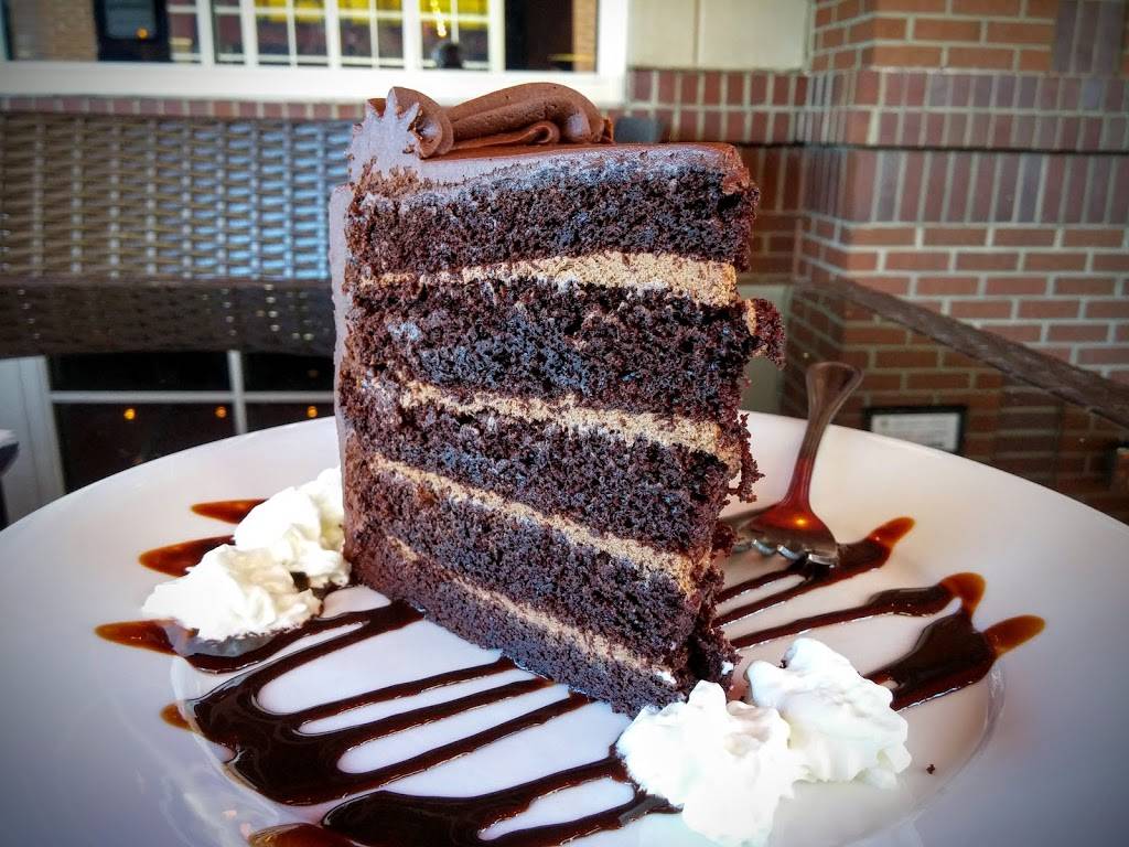 Hickory Tavern | restaurant | 13545 Steelecroft Pkwy #150, Charlotte, NC 28278, USA | 7044947360 OR +1 704-494-7360