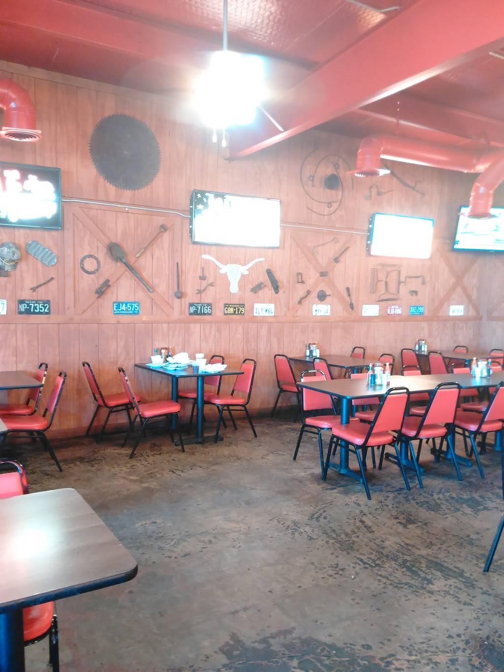 Soulmans Bar-B-Que | restaurant | 8962 TX-34, Quinlan, TX 75474, USA | 9033564101 OR +1 903-356-4101