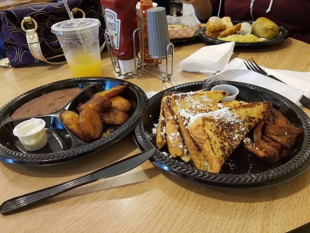 Tortilla Café | restaurant | 210 7th St SE, Washington, DC 20003, USA | 2025475700 OR +1 202-547-5700