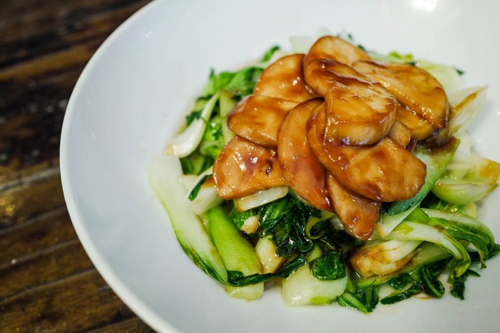 Shine | restaurant | 756 W Webster Ave, Chicago, IL 60614, USA | 7732960101 OR +1 773-296-0101