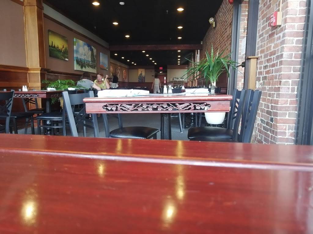 Thai Lily Kitchen | restaurant | 19 Pleasant St, Newburyport, MA 01950, USA | 9784998899 OR +1 978-499-8899