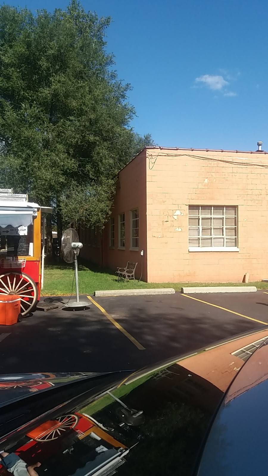 Gibbs Ole Tyme Hamburgers | restaurant | 535 E Dixie Dr, West Carrollton, OH 45449, USA | 9373712715 OR +1 937-371-2715